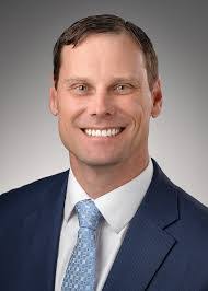 Derek Raper's Instagram, Twitter & Facebook