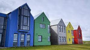 Folgen sie uns und lassen sich inspirieren. Was Eigentumer Wissen Mussen Frohliche Farbe Fur Das Haus N Tv De