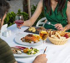 Ce vin sa servesti la peste. Din Culisele Bauturilor Tale Preferate Preparatele Din Peste Si Vinurile Albe Cum Asociezi Fiecare Sortiment