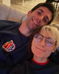 Trying to walk like a New Yorker but still using google maps 🗽