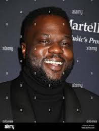 Elizabeth Balogun's Instagram, Twitter & Facebook