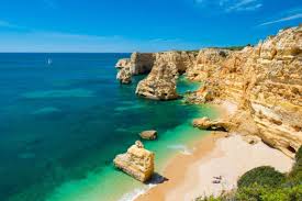 Faro es una ciudad que suele ser pasada. Praia Da Marinha The Complete Guide To The 1 Beach Of The Algarve