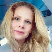 Leah Mcgowan's Instagram, Twitter & Facebook