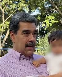 Tras ocho años separados, Alberto Encinas y su hija Olivia por fin se han  reencontrado: su madre se la llevó a Polonia y no la dejaba volver.