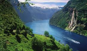 Wir sind die bank mit den zufriedensten kunden. Ganz Schon Viel Unterwegs Sparda Bank West