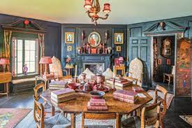 It is a soothing, classic aesthetic at once bold and soft. The Colonial Revival Interior Period Homes