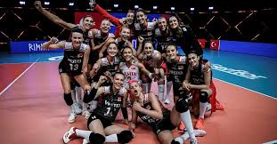 Fivb kadınlar dünya kulüpler şampiyonası'nda türk takımları toplam 6 şampiyonluk elde etti. Turkiye Kadin Milli Voleybol Takimi Kanada Yi Geriden Gelerek Maglup Etti Fotomac