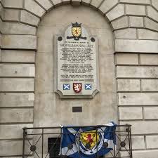 Taken to london and hanged, drawn and quartered, his head was put up on london bridge, the four parts of the body taken to four different places of the realm: William Wallace Memorial London England Atlas Obscura