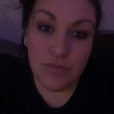 Hiya are there any fishmongers that sell giant raw prawns in shell at all?  Possibly to collect tomorrow?