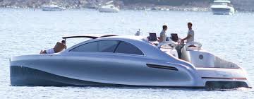 The First Mercedes Benz Motor Yacht Spotted In France Motor Yacht Mercedes Benz Mercedes