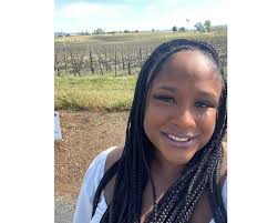 Intern spotlight 🌟 Meet our PGY1: Dr. LeaAnn A. Love, MD 🏡 Hometown: New  Orleans, LA 👩🏾‍🎓🏫Medical School: American University of the Caribbean  School of Medicine @aucmed_edu 🏋🏾‍♀️🥞 Hobbies: I like to