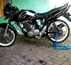 Taking the concept of ultimate street. Megapro Modif