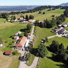 80 unabhängige bewertungen von hotels, restaurants und sehenswürdigkeiten sowie authentische reisefotos. Sainte Croix 2021 Best Of Sainte Croix Switzerland Tourism Tripadvisor