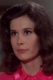 Marianne Mcandrew's Instagram, Twitter & Facebook