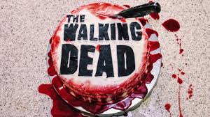 Auch wenn halloween und der día de los muertos nicht das gleiche sind, kannst du deine nächste party zu etwas besonderem machen. Easy Walking Dead Cake Fake Edible Blood World Meets Nerd Youtube