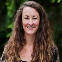 Podcast: Stories of the graduate year with Francis and Robyn