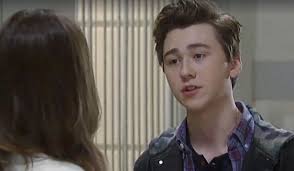 Spinelli Returns to Port Charles and Is Reunited With Six