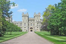 Windsor castle is the official residence of queen elizabeth ii. The Queen Stays At Windsor Why Not You By Rick Steves