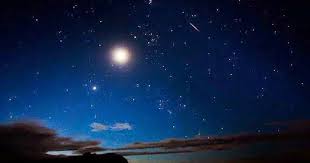 Begitu juga lampu yang memiliki bentuk lampu khusus dengan titik dan bintang yang akan bersinar dalam gelap, meninggalkan bekas berbintang. Pin Di Gambar Pemandangan Indah