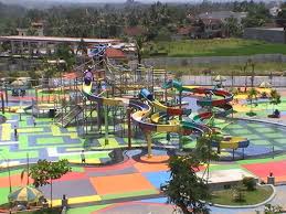 Kolam renang karang setra waterland tempat wisata keluarga di bandung yang menyediakan berbagai wahana dan kolam profesional. Tempat Wisata Air Di Tasikmalaya Paling Hits Was Was Com