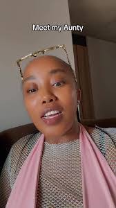 Cari Richards's Instagram, Twitter & Facebook