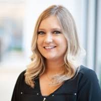 Nicole Zepp's Instagram, Twitter & Facebook