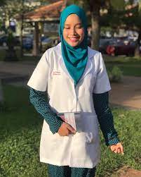 See if your friends have read any of siti hawa mohd's books. Rela Gantung Kerjaya Ahli Farmasi Demi Jadi Suri Rumah Wanita Ini Akui Happy Kisah Dunia