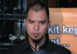 WELCOME TO THE FAMILY: Biodata personil T.R.I.A.D