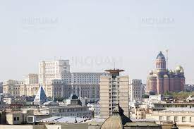 Piatra de temelie a lăcașului de cult a fost pusă în februarie 2011 și data finalizării sale era preconizată a fi la sfârșitul anului 2018.2. Bucuresti Catedrala Mantuirii Neamului Stadiu Lucrari 21 August 2019 Inquam Photos