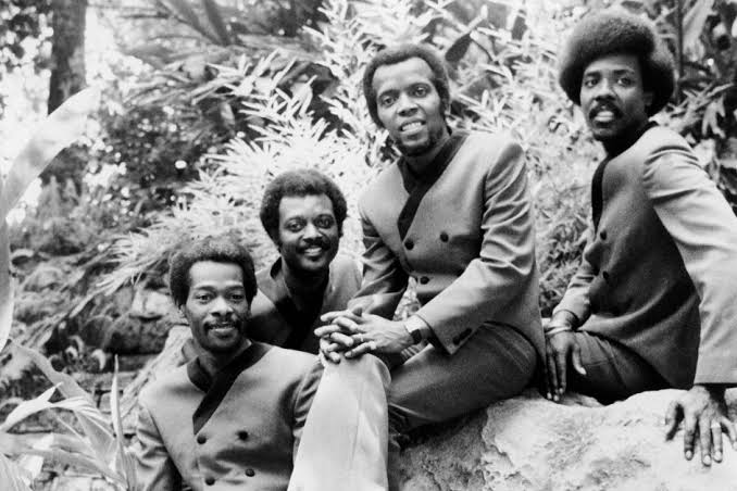 The Intrudersâ€™ Robert â€˜Big Sonnyâ€™ Edwards Dies at 74 | Billboard