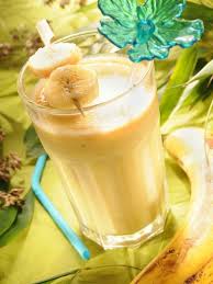 Epingle Par Marmiton Sur Cuisine Smoothie Mangue Smoothie Recette Kiwi Banane