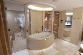 The steam room is a new podcast featuring two of sports media's most iconic personalities, ernie johnson and charles barkley! Amazing Bathroom With Sauna Steam Room And Great Spa Bath Picture Of Hotel Okura Macau Tripadvisor