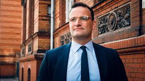 Diese wollte jens spahn offenbar zwischenzeitlich an obdachlose und menschen mit behinderung verteilen, nun sollen sie vernichtet werden. Umfrage Schlechte Noten Fur Jens Spahn Kma Online