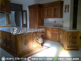 Kami toko jual kitchen set murah yang memproduksi kitchen set berkualitas tinggi dengan harga yang terjangkau. Jual Kitchen Set Ukir Jati Kombinasi Minimalis Bisa Custom