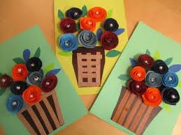 デイサービスの創作レクで作りました 折り紙 花 正月 飾り 手作り 折り紙 デザイン