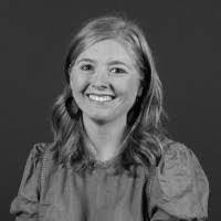 Lacey Fischer's Instagram, Twitter & Facebook