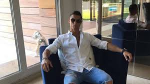 Ever wonder what a soccer superstar's house looks like? Ronaldo To Sell His House In Madrid As He Looks To Cut Ties With Spain As Com