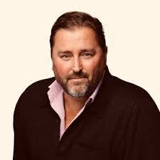 Gregg Dixon's Instagram, Twitter & Facebook