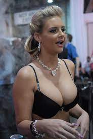 File:Phoenix Marie in Vegas.jpg - Wikimedia Commons