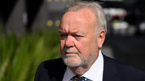 Malcolm Frederick Stamp: Former Qld hospital service boss facing corruption  charges