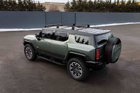 The first electric hummer up for grabs is the $112,595 edition 1, which will be the only model available when the pickup arrives in fall 2021. F4gn5atgkhm32m
