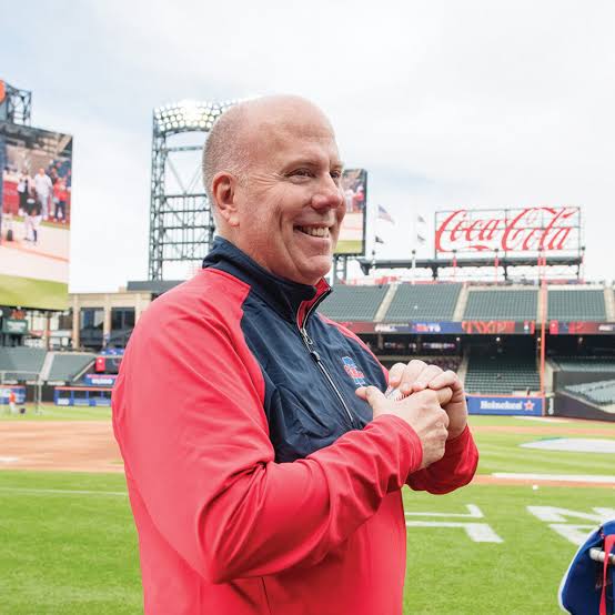 Around the horn with Tom and Pat McCarthy | TCNJ Magazine