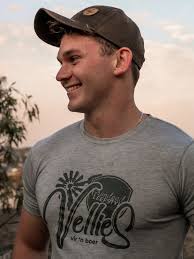 Whoever brings you the most peace should get the most time⌛️