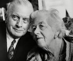 This is fun: Bernard Hepton (Harold) and Angela Pleasance (Doris) together  in Catherine Howard in six Wives of Henry VIII. Only to be reunited in  Death of a Hollow Man