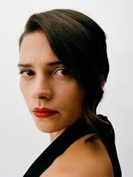 Where's Wanda?, TV-Serie, Schwarze Komödie, 2023-2024, 2023-2025