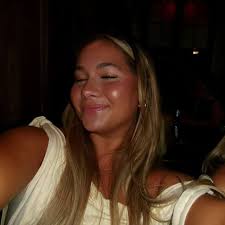 Avery Mayfield (@averymayfield) • Instagram photos and videos