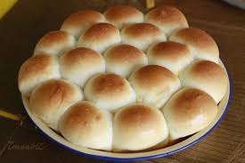 It is located at seaside teluk ketapang, near the kuala terengganu airport i.e. Roti Paung Sweet Bun Manir Kuala Terengganu Sweet Buns Food Roti