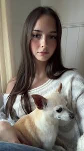 Laila Ford's Instagram, Twitter & Facebook