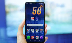 The birth of vsmart aris series marks the pioneering position of vietnamese technology in the smartphone arena. First Made In Vietnam 5g Phone Vsmart Aris 5g Launched