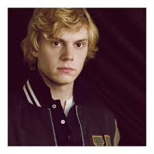 Evan Peters Is White Hot Even As A Blonde Evan Peters Evan Peters American Horror Story American Horror Story